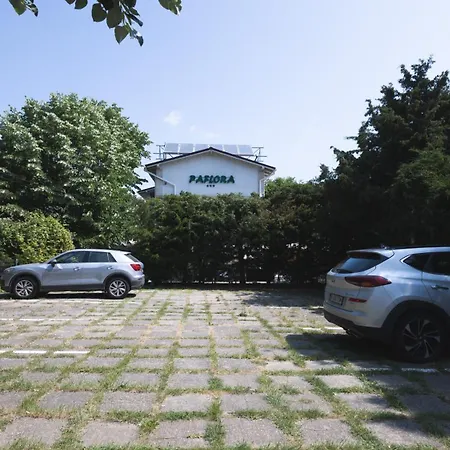 Homestay szállás Casa Galbena Paflora